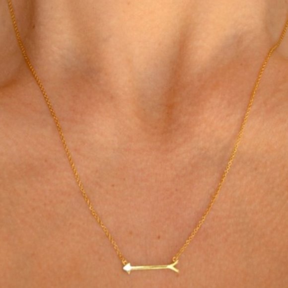 Stella & Dot Jewelry - ::S&D GOLD Ultra Delicate OntheMark Arrow Necklace
